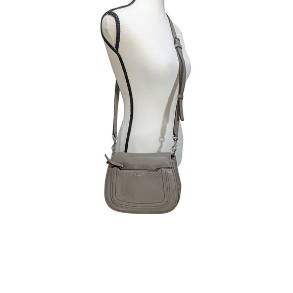 Marc Jacobs Empire City Pebbled Leather Shimmer Crossbody Bag Taupe Silver - Picture 5 of 11